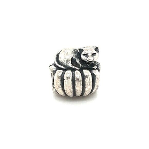 Pandora Cozy Cat On A Pillow Charm - Picture 1 of 3